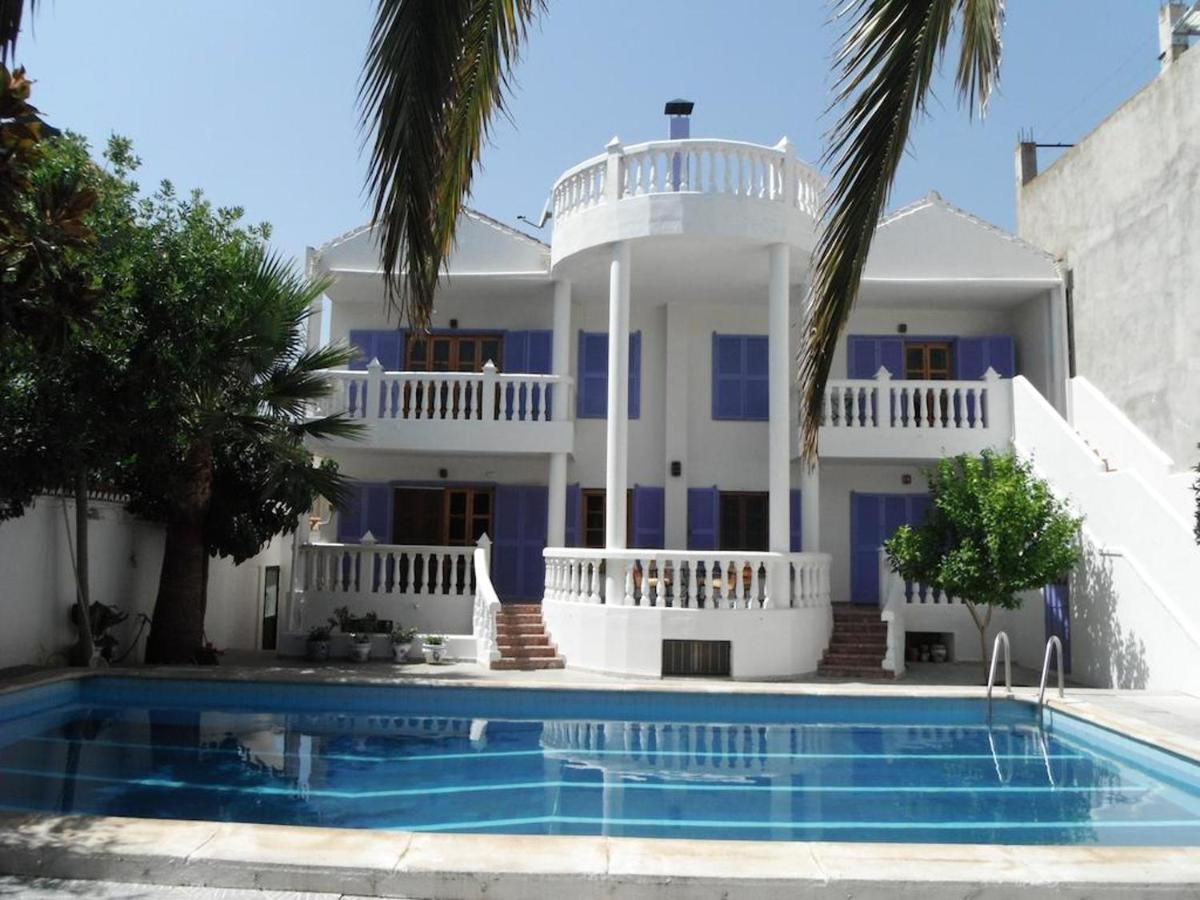 4 Bedrooms House With Shared Pool Furnished Terrace And Wifi At Durcal Exterior photo
